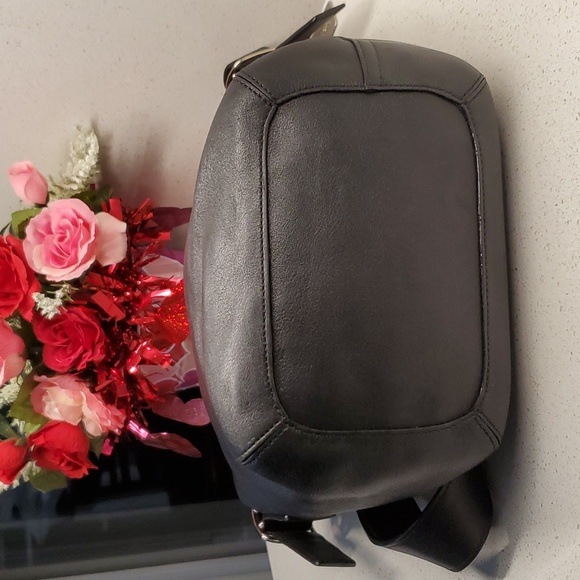 Vintage COACH soft leather bucket shoulder bag - Picture 5 of 10